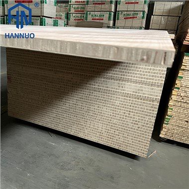 تخته سه لا چوبی LVTT