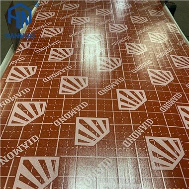 فیلم قرمز برای تخته سه لا با فیلم